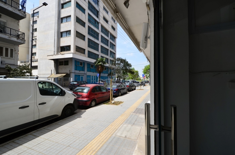 property-img